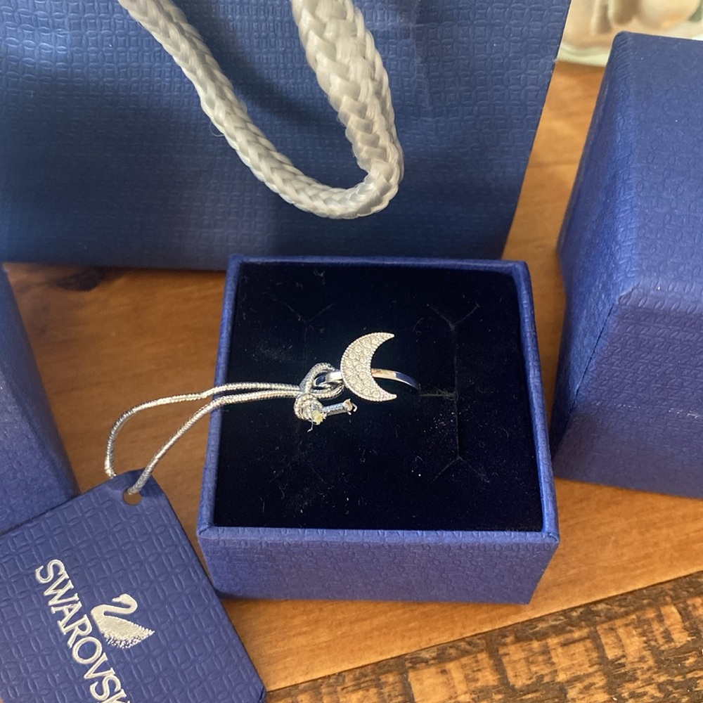 NEW Swarovski 💍 Field Moon Crystal Ring Size 5 5273148 Original Box/Bag Inc.